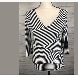 Neesha Women’s Size Medium Ruffled Striped Long